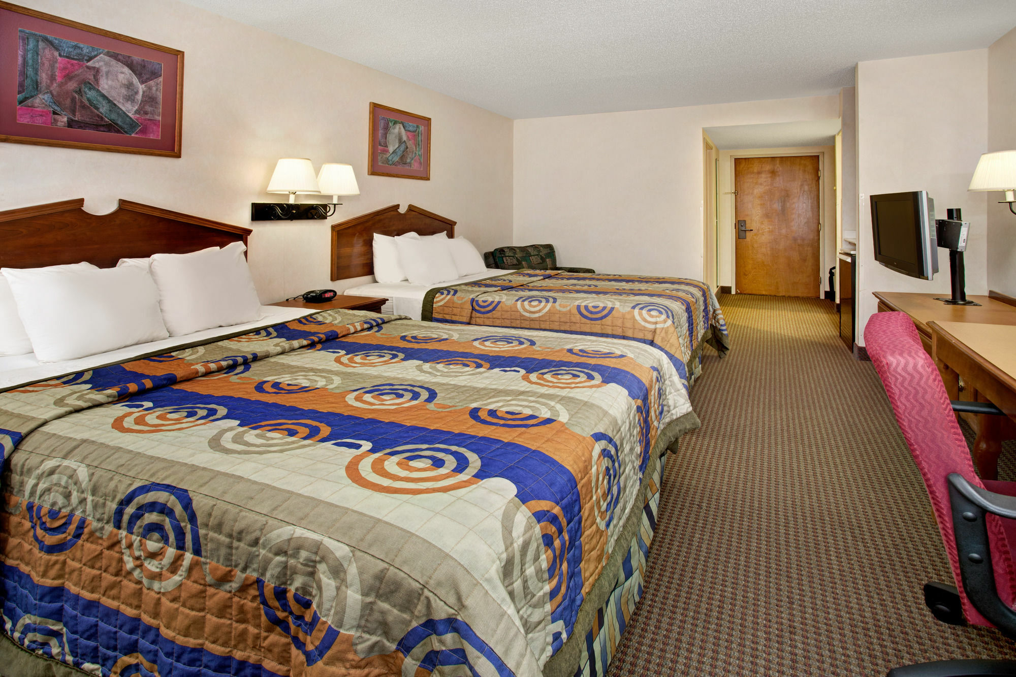 Days Inn & Suites By Wyndham Denver International Airport Bagian luar foto